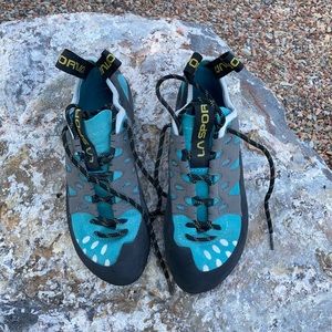 La Sportiva Tarantulace climbing shoes